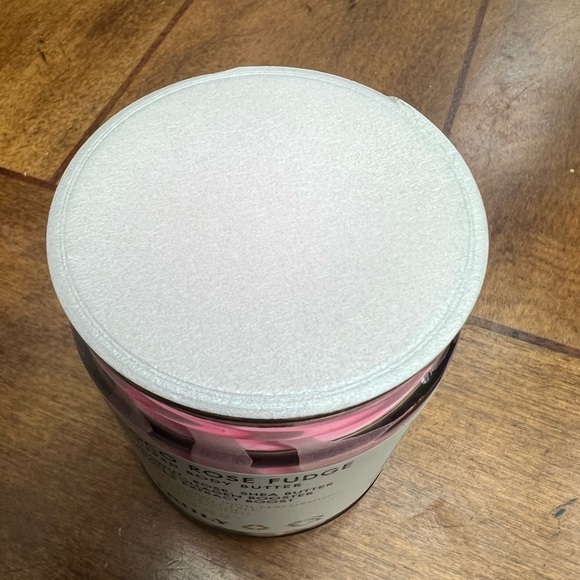 Truly Beauty Coco Rose Fudge Whipped Body Butter 3oz - Picture 4 of 5